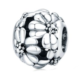Wildflower Daisy Charm