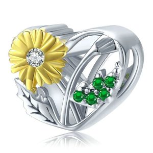 Daisy Heart Charm