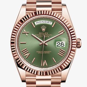Rolex Day-Date 40 Oyster 40 mm Everose gold M228235-0025